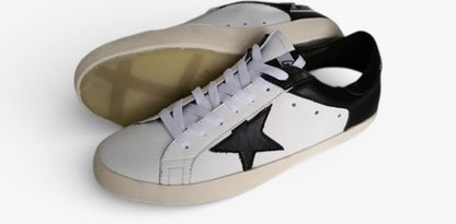 Golden Goose Superstar GGDB White Black Men’s Casual Low-Top Sneakers