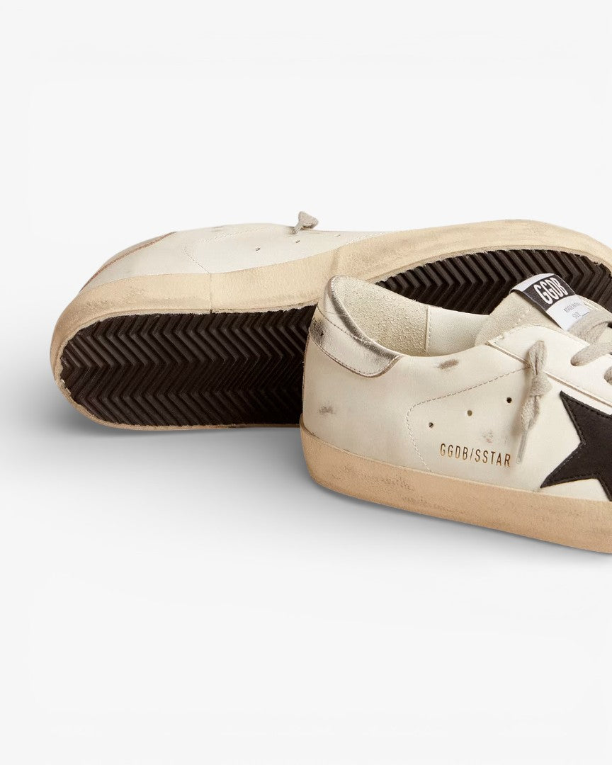 Golden Goose Men’s Super-Star Black Nubuck Star Silver Leather Heel Tab
