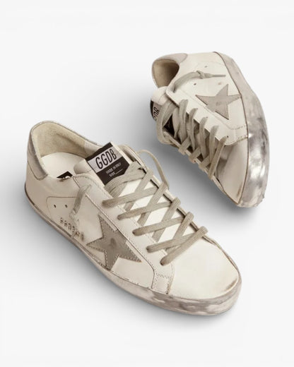 Golden Goose Super‑Star Sneakers Silver Sparkle Foxing Metal Stud Lettering