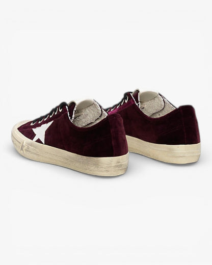 Golden Goose V‑Star 2 Sneakers Plum Velvet Leather Star