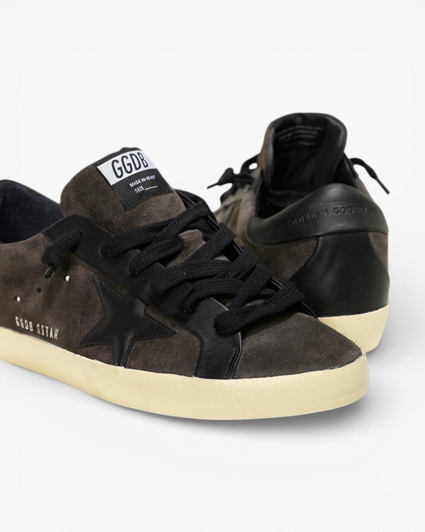 Golden Goose Super‑Star Bespoke Sneakers Asphalt Suede Black Star